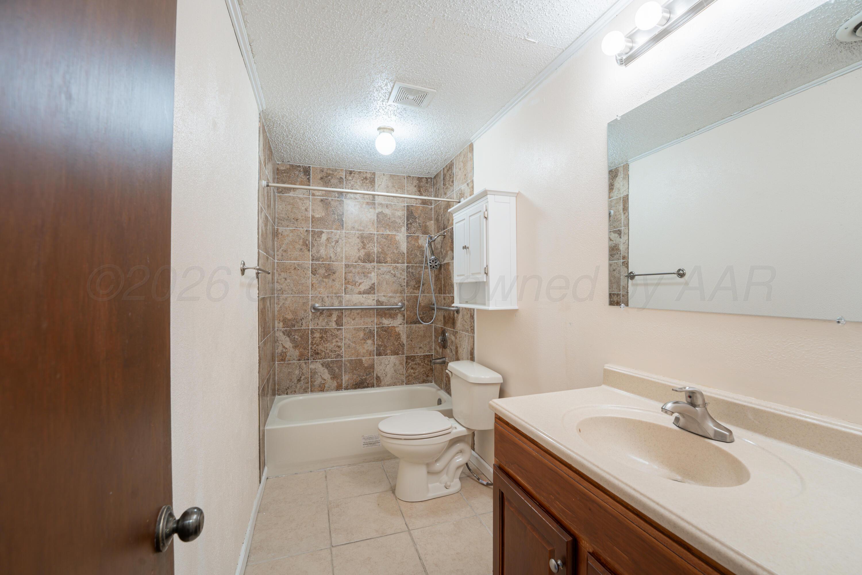 4203 Dodson Drive Property Photo 16