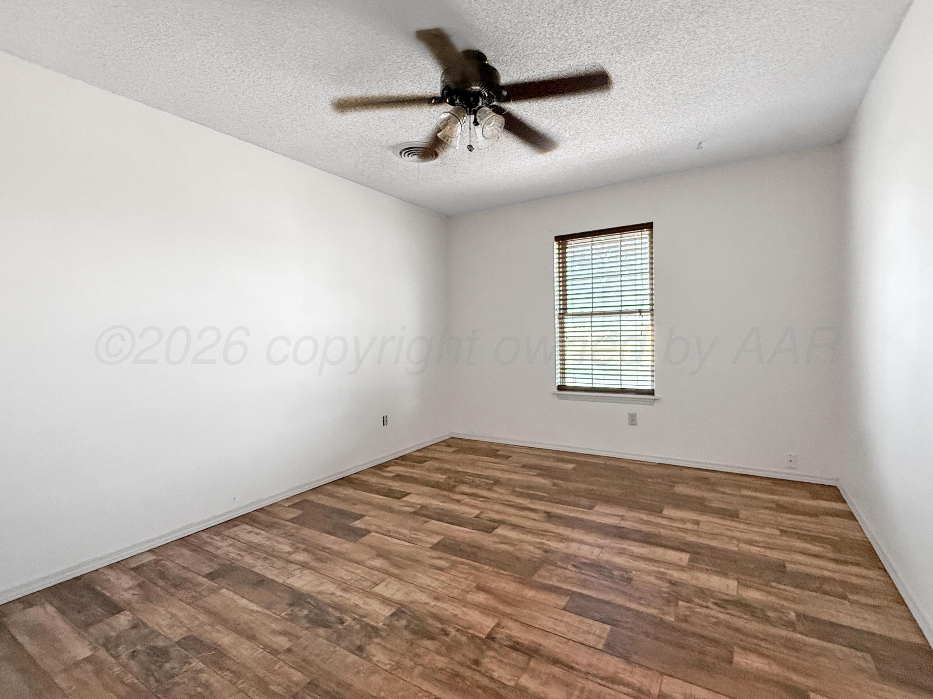 408 Bois D' Arc Property Photo 30