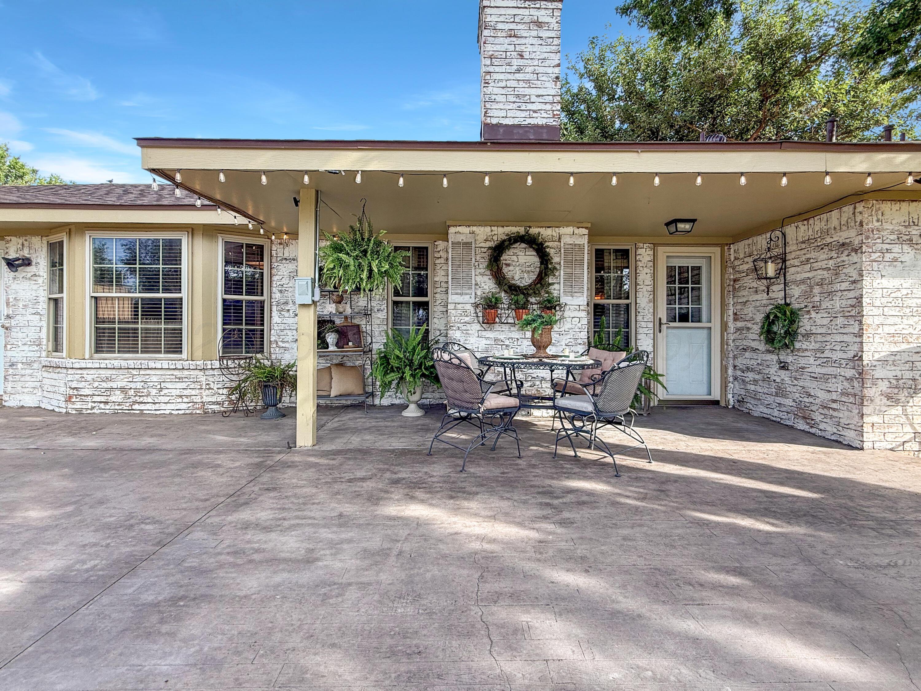408 Bois D' Arc Property Photo 31