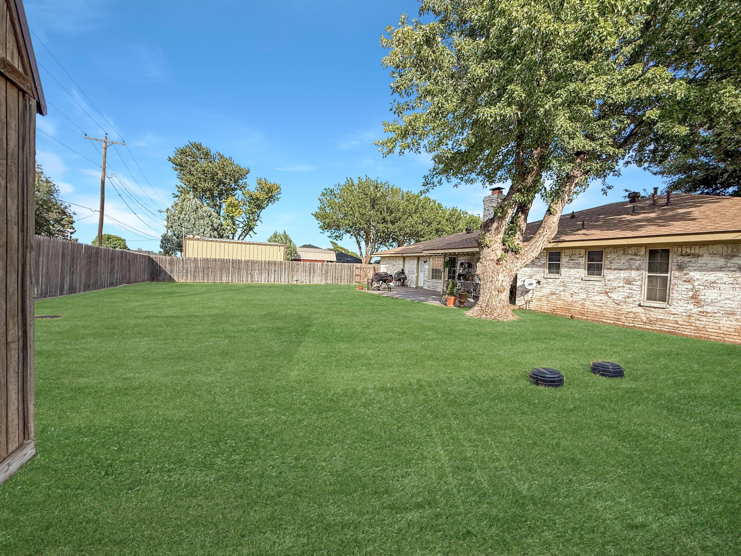 408 Bois D' Arc Property Photo 35