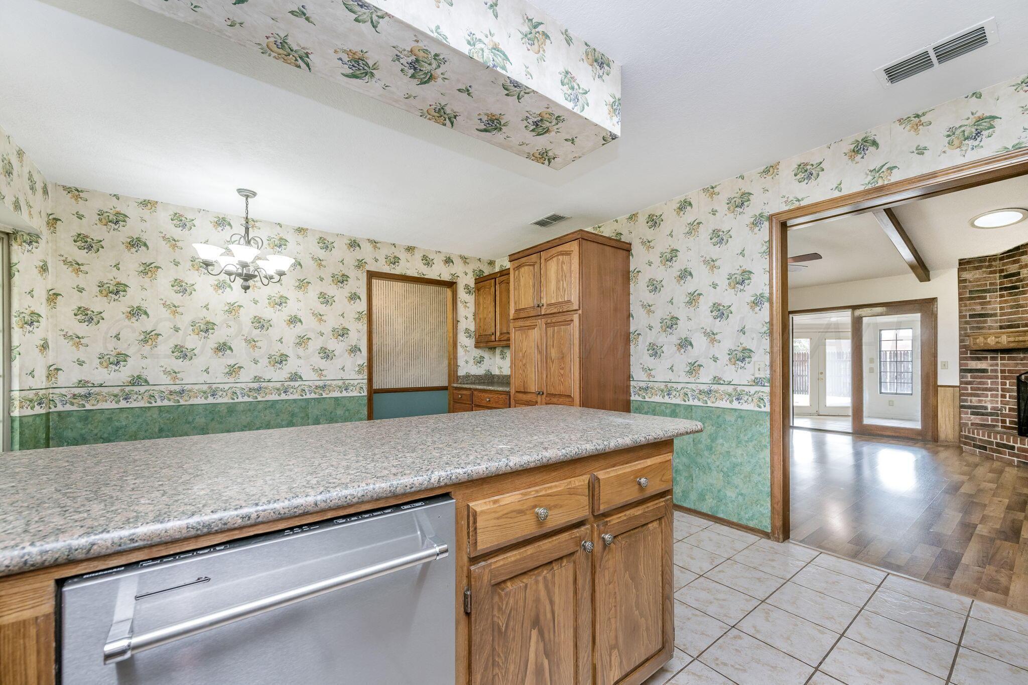 7808 Simpson Drive Property Photo 7