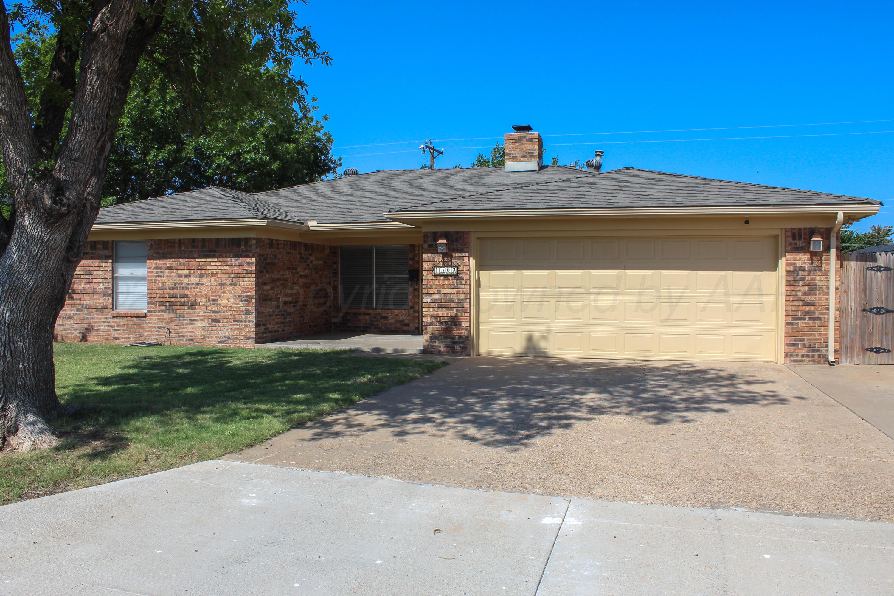 1502 Canyon Drive Property Photo 1