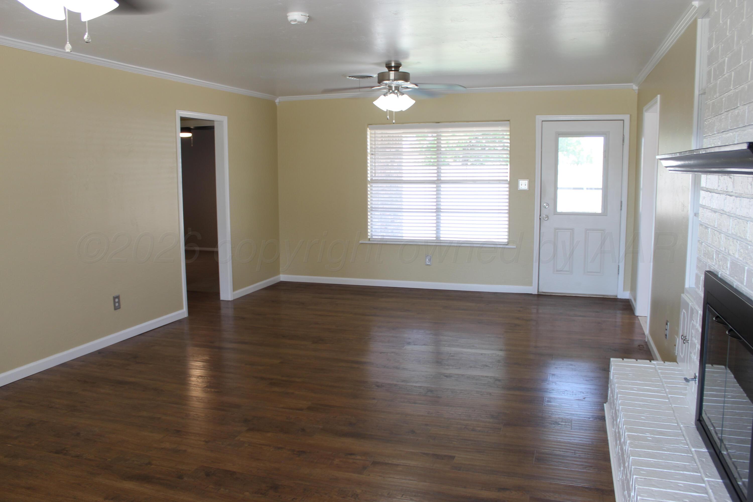 1502 Canyon Drive Property Photo 7
