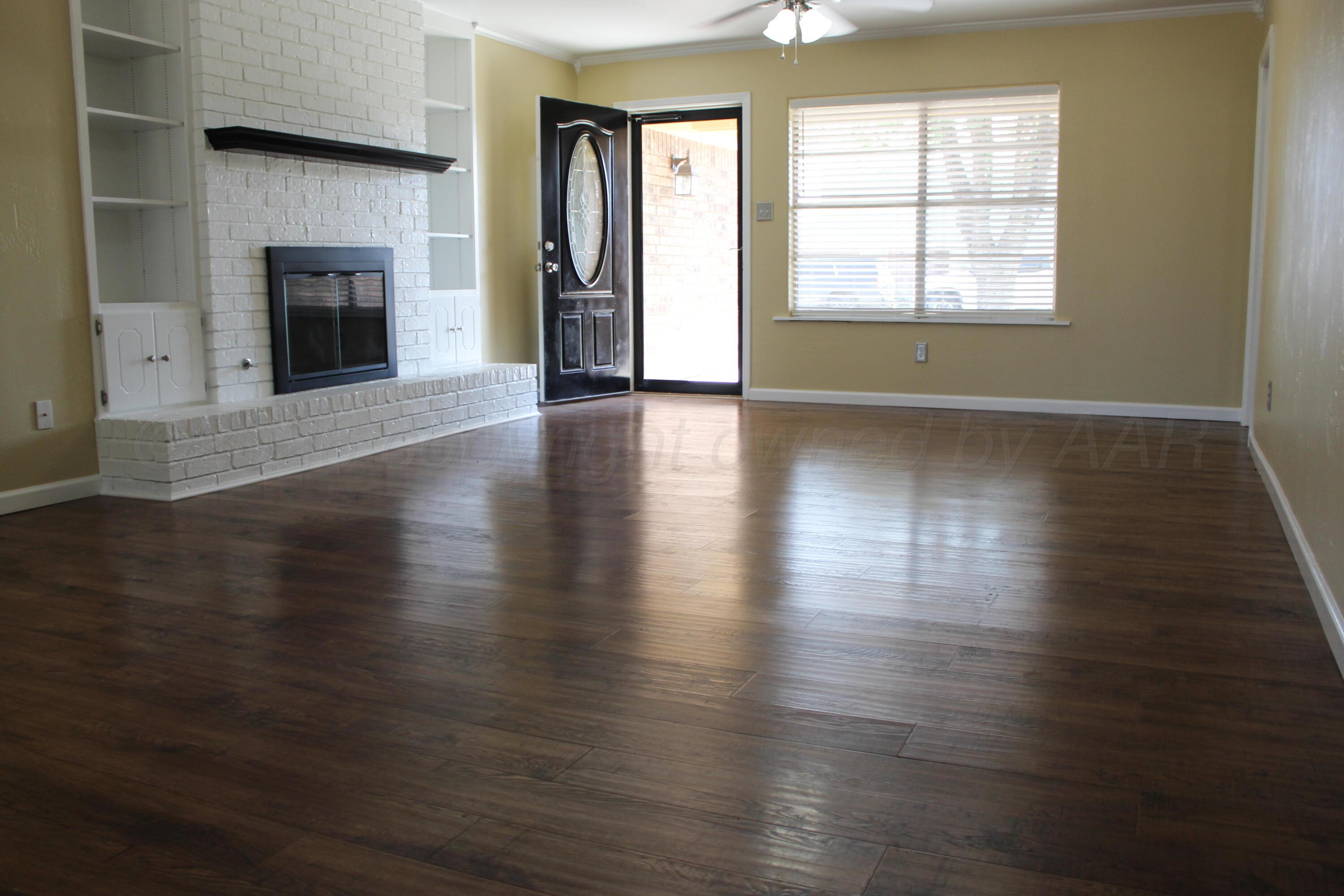 1502 Canyon Drive Property Photo 9