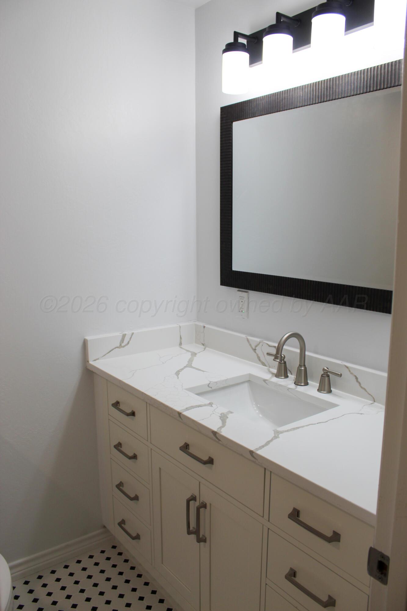 1502 Canyon Drive Property Photo 23