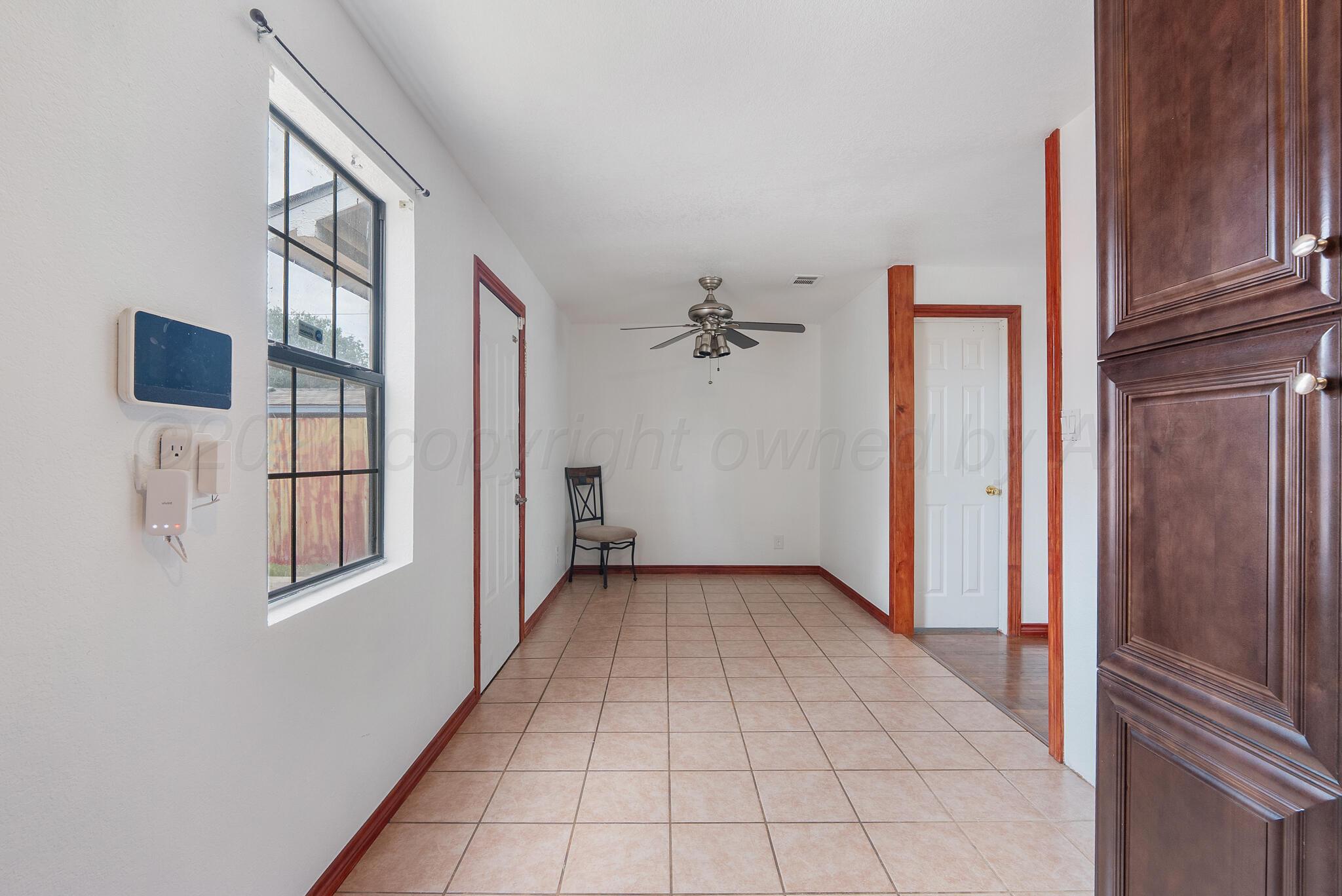 1327 Columbine Street Property Photo 12