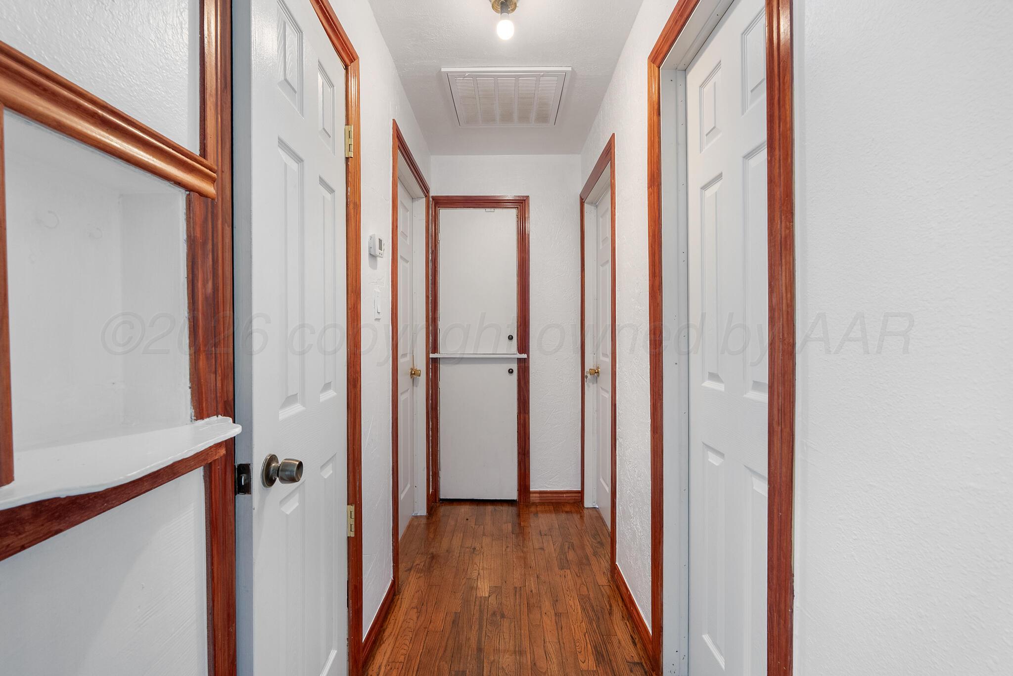 1327 Columbine Street Property Photo 13