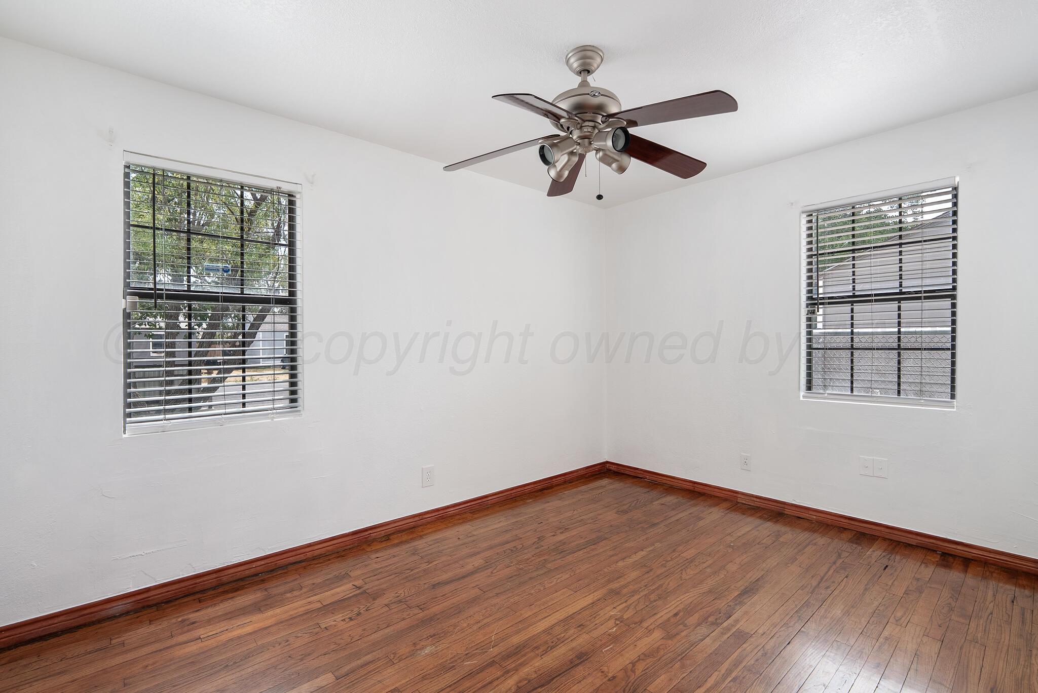 1327 Columbine Street Property Photo 15