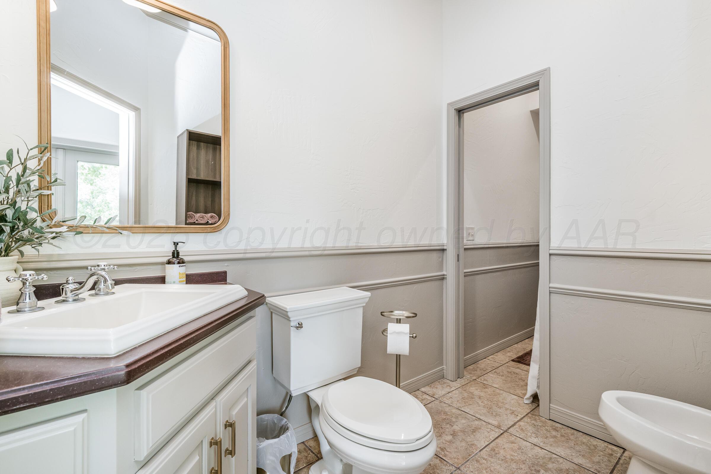 212 S Timbercreek Dr Drive Property Photo 28