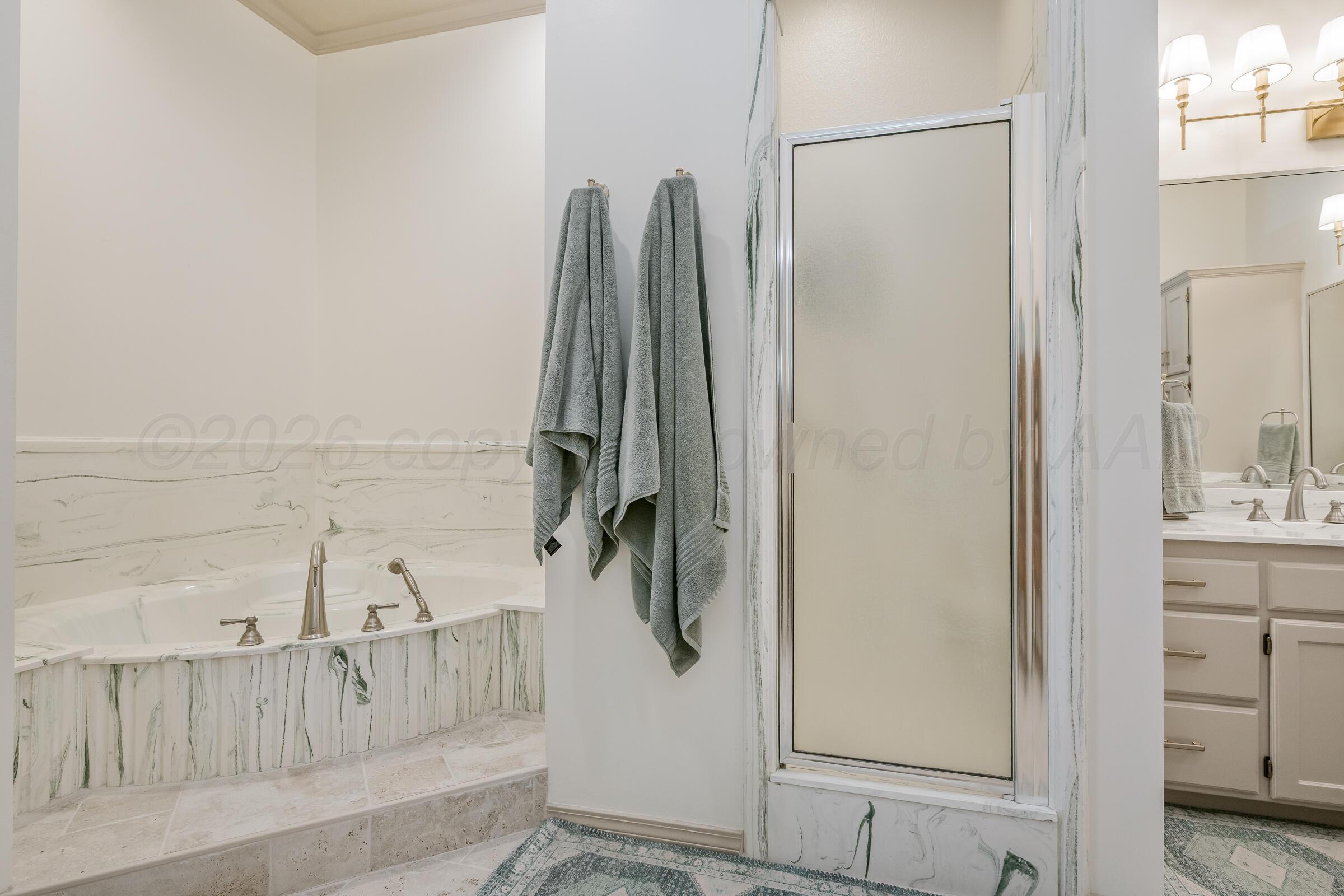 212 S Timbercreek Dr Drive Property Photo 34