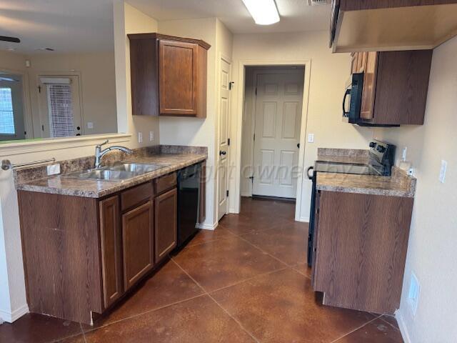 2109 Arielle Avenue Property Photo 4