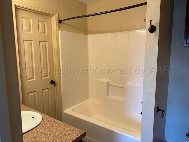 2109 Arielle Avenue Property Photo 7