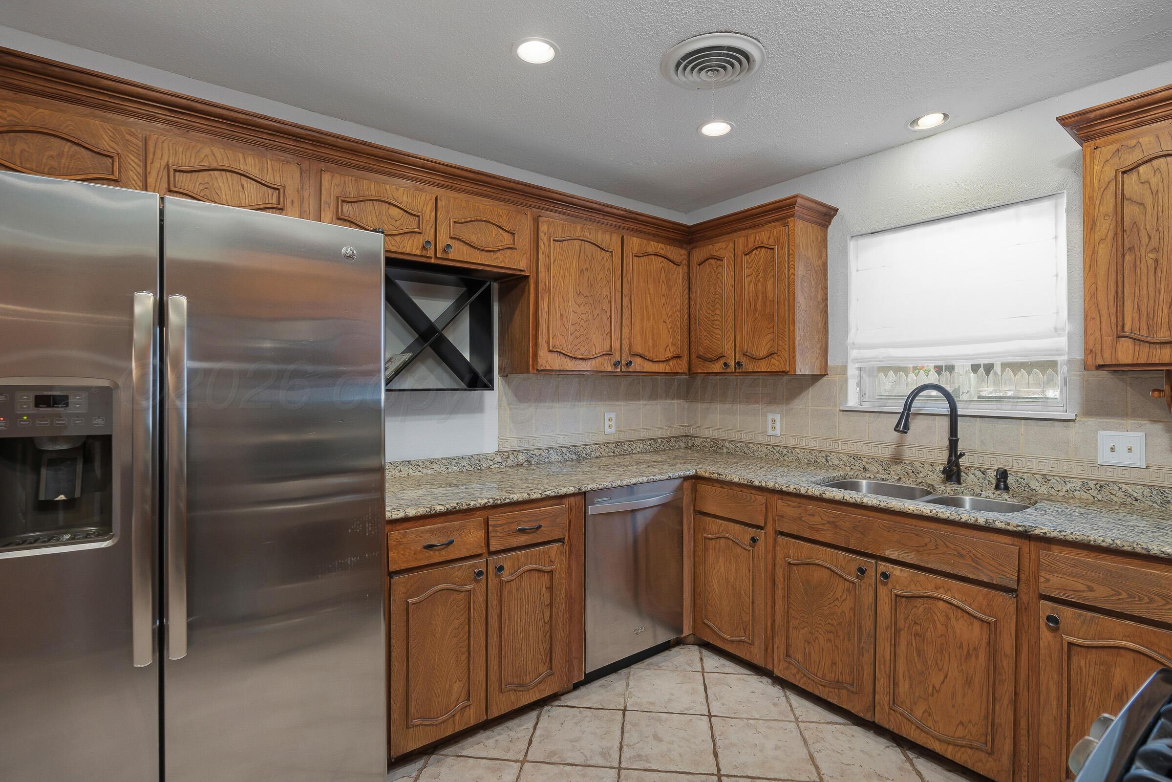 1611 Maple Avenue Property Photo 10