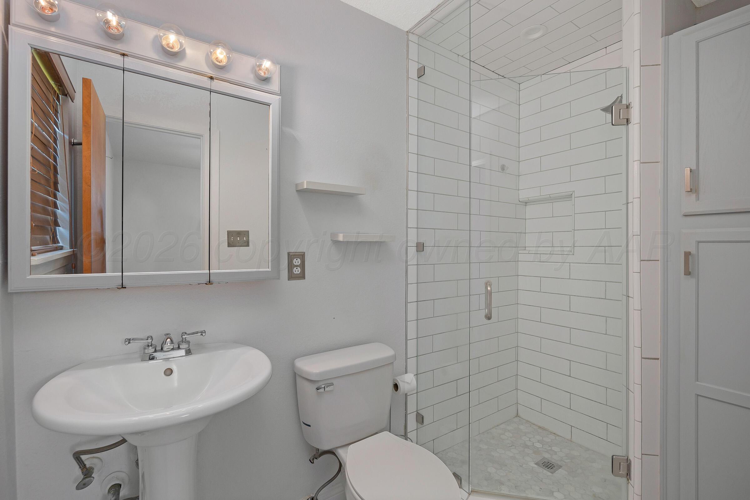 1611 Maple Avenue Property Photo 20