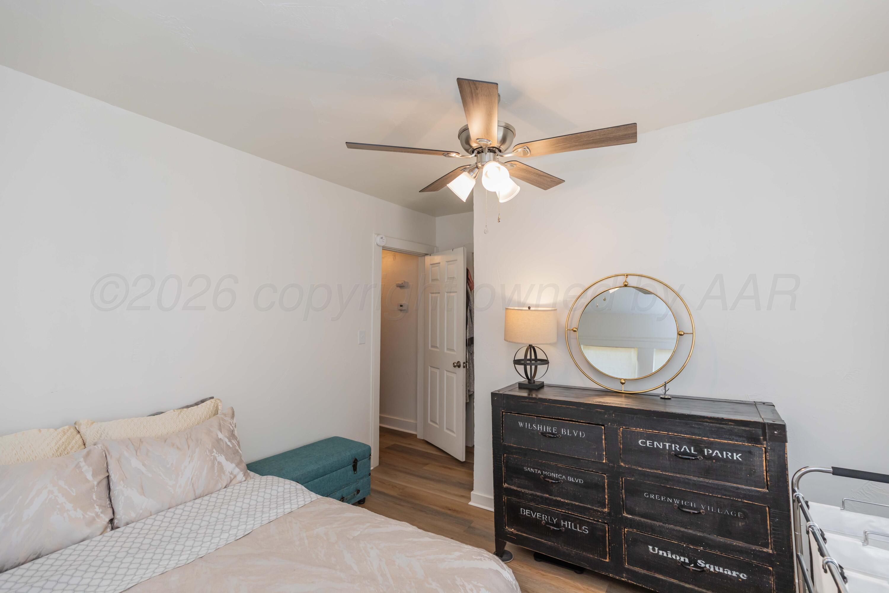 611 S Belleview Street Property Photo 16