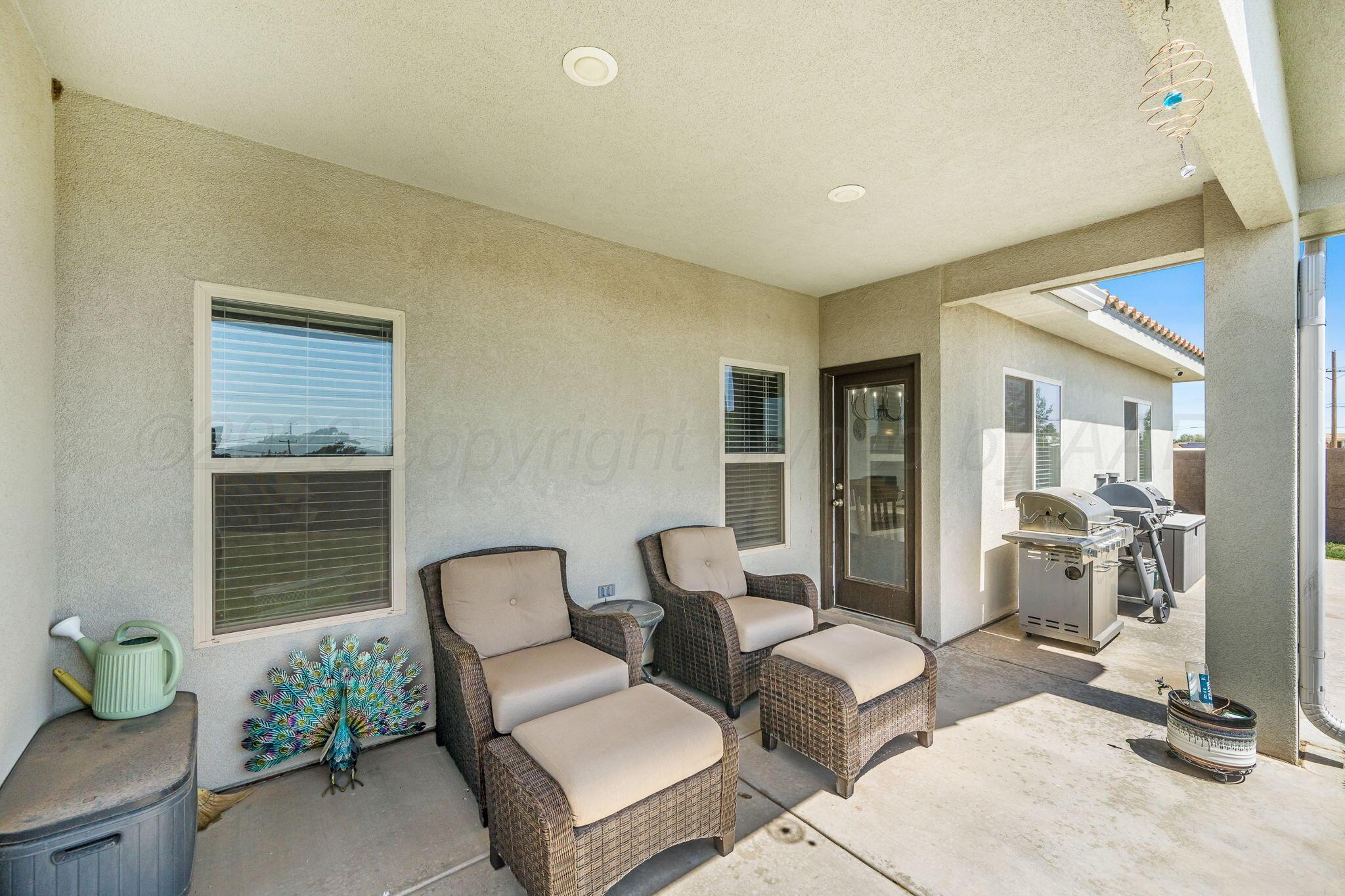 1001 Riesling Way Property Photo 4