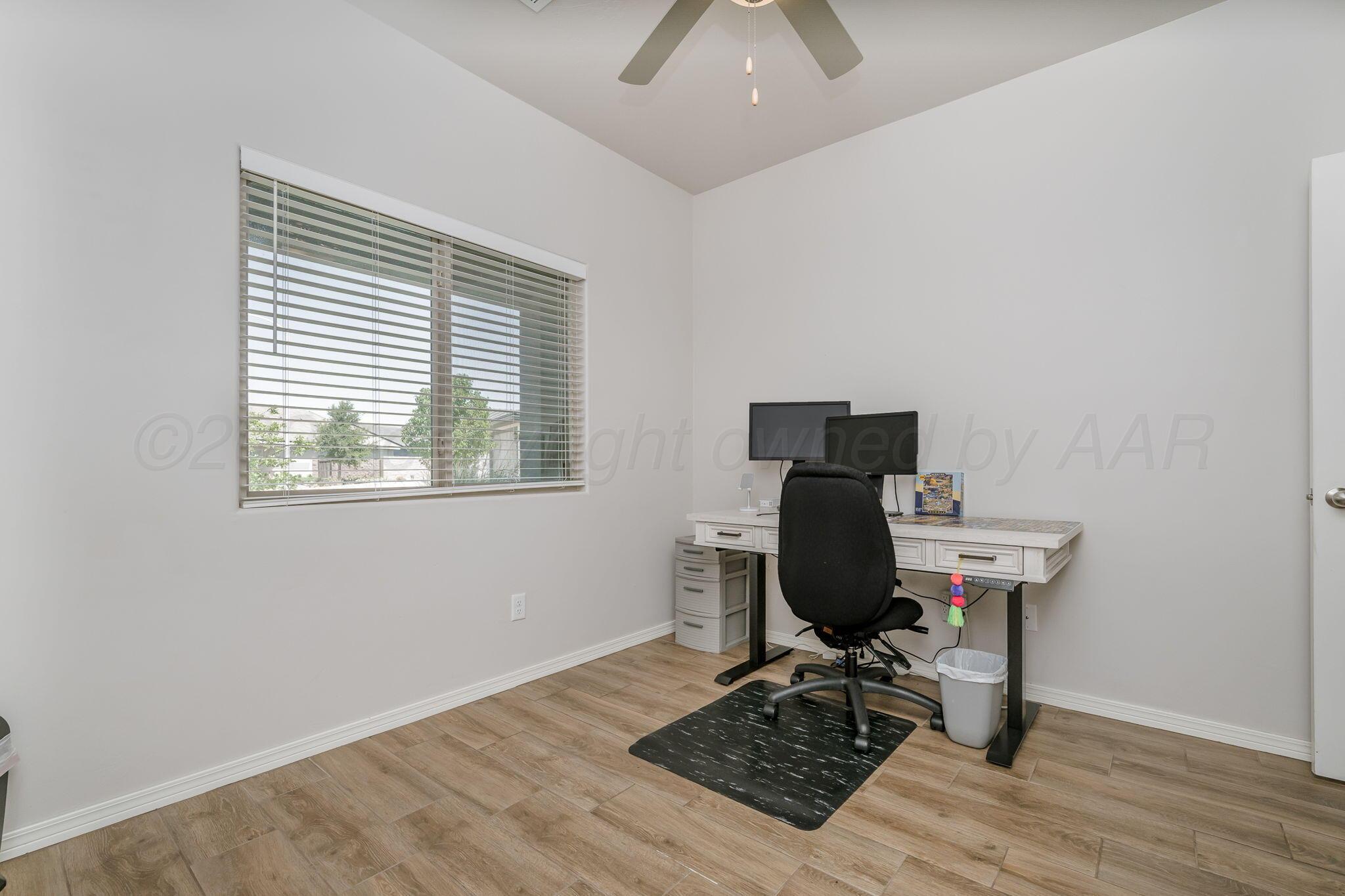 1001 Riesling Way Property Photo 14