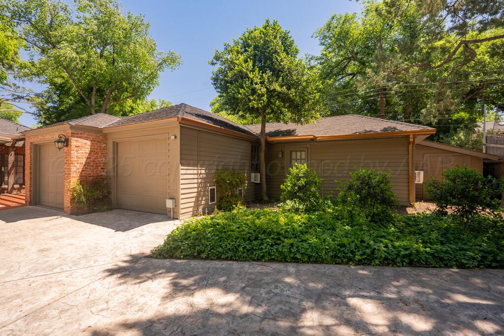 2411 S Lipscomb Street Property Photo 46