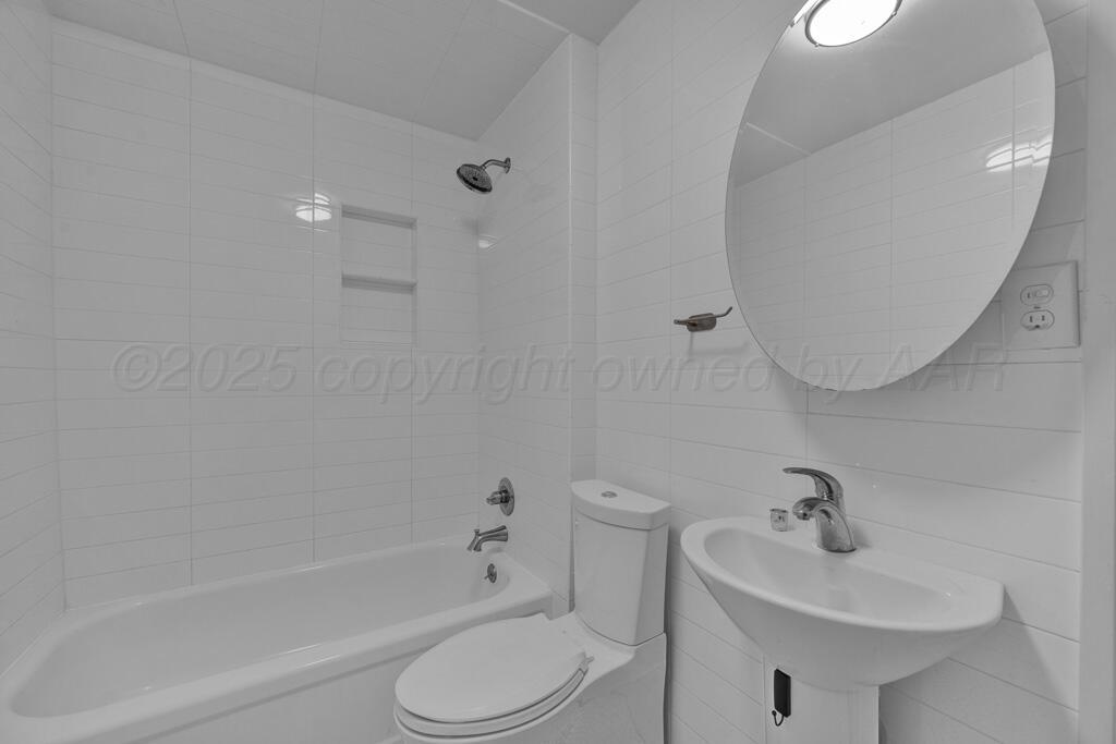 2411 S Lipscomb Street Property Photo 65