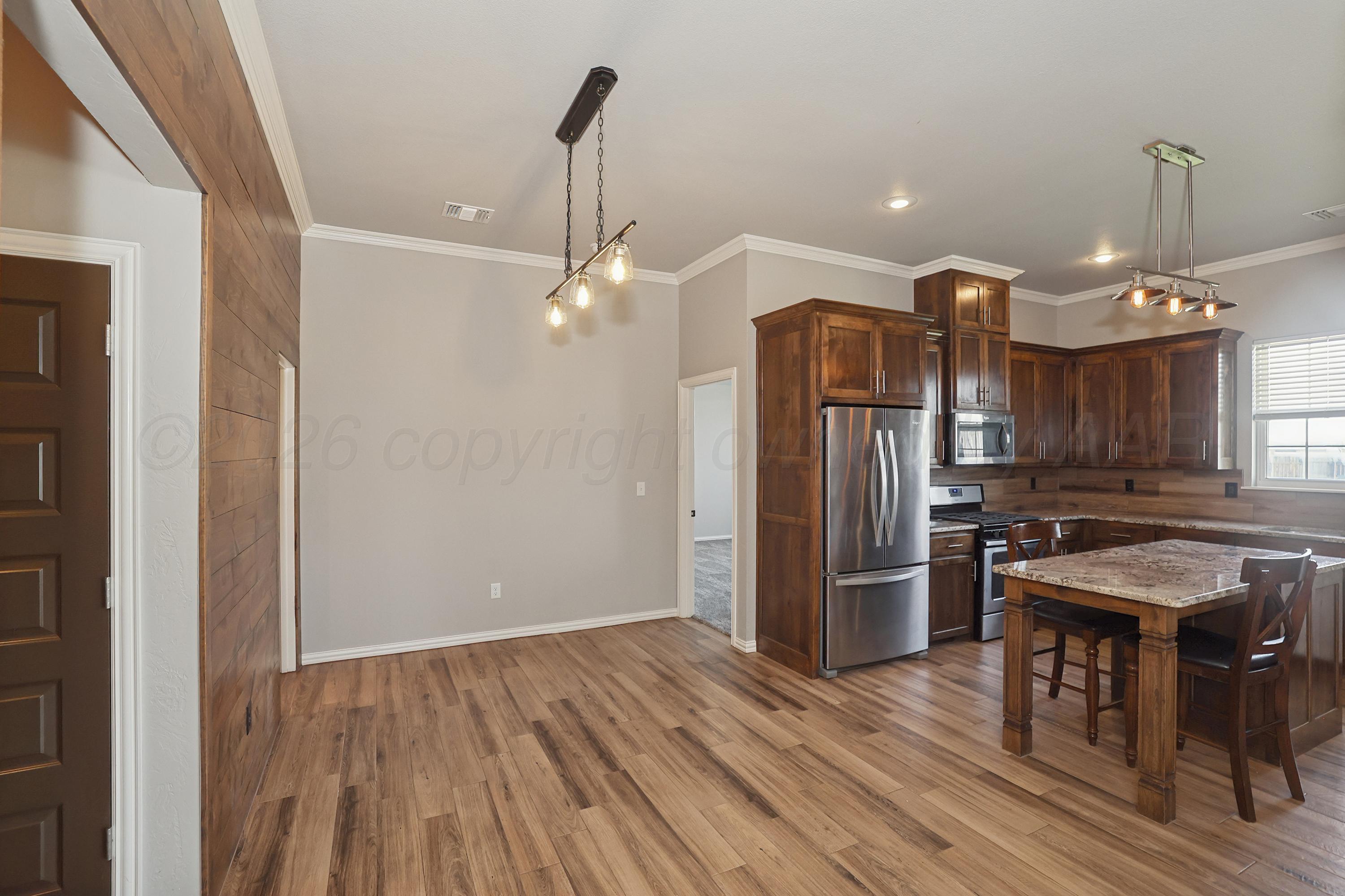 18700 Stone Creek Road Property Photo 8