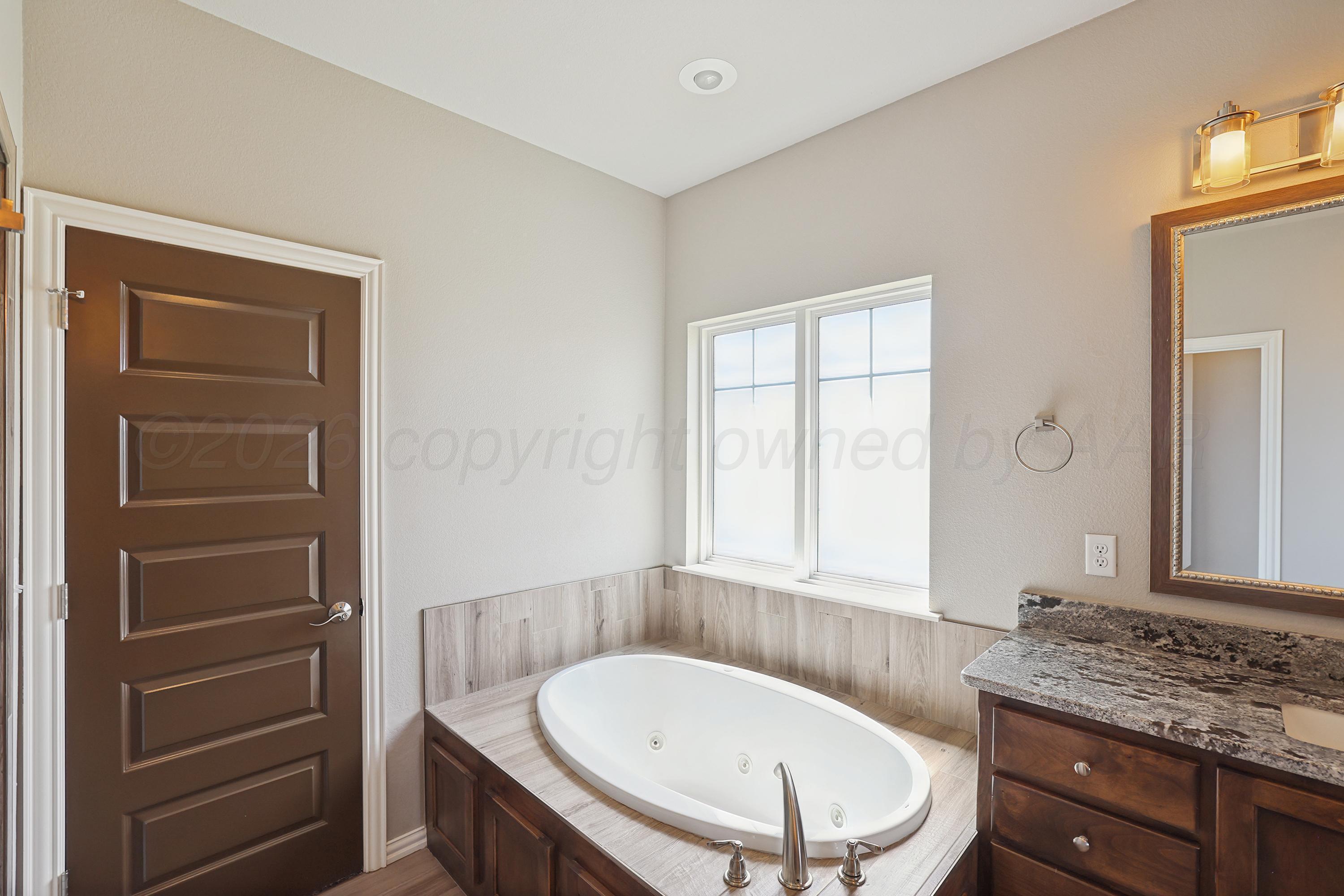 18700 Stone Creek Road Property Photo 16