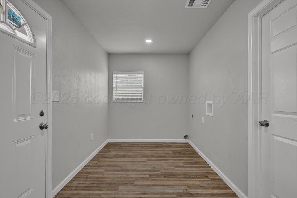 416 Maple Street Property Photo 10