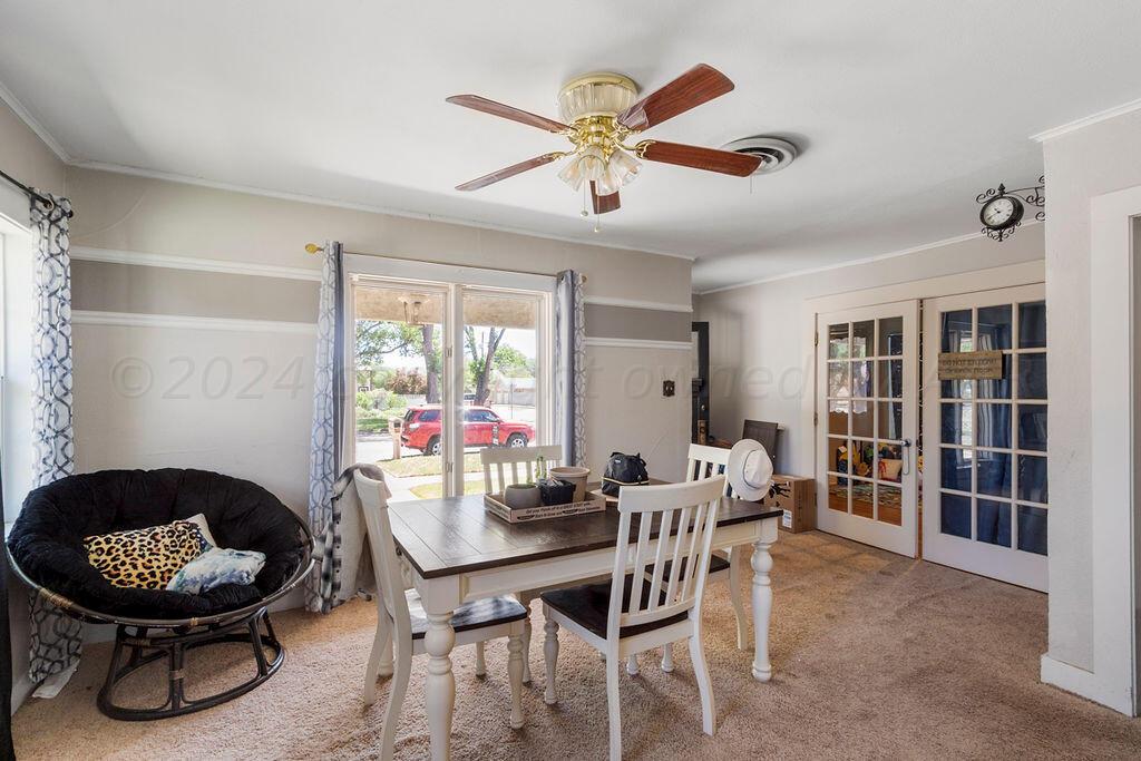 922 Denver Avenue Property Photo 3