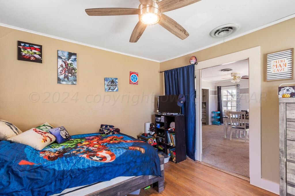 922 Denver Avenue Property Photo 5