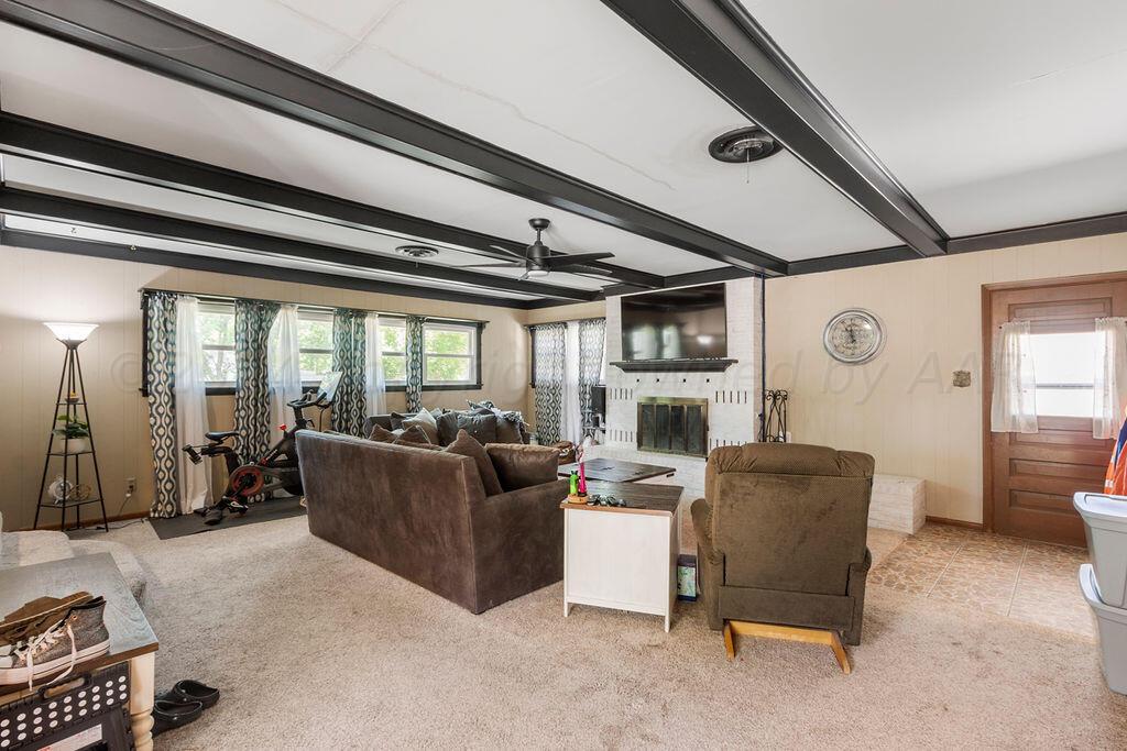 922 Denver Avenue Property Photo 11