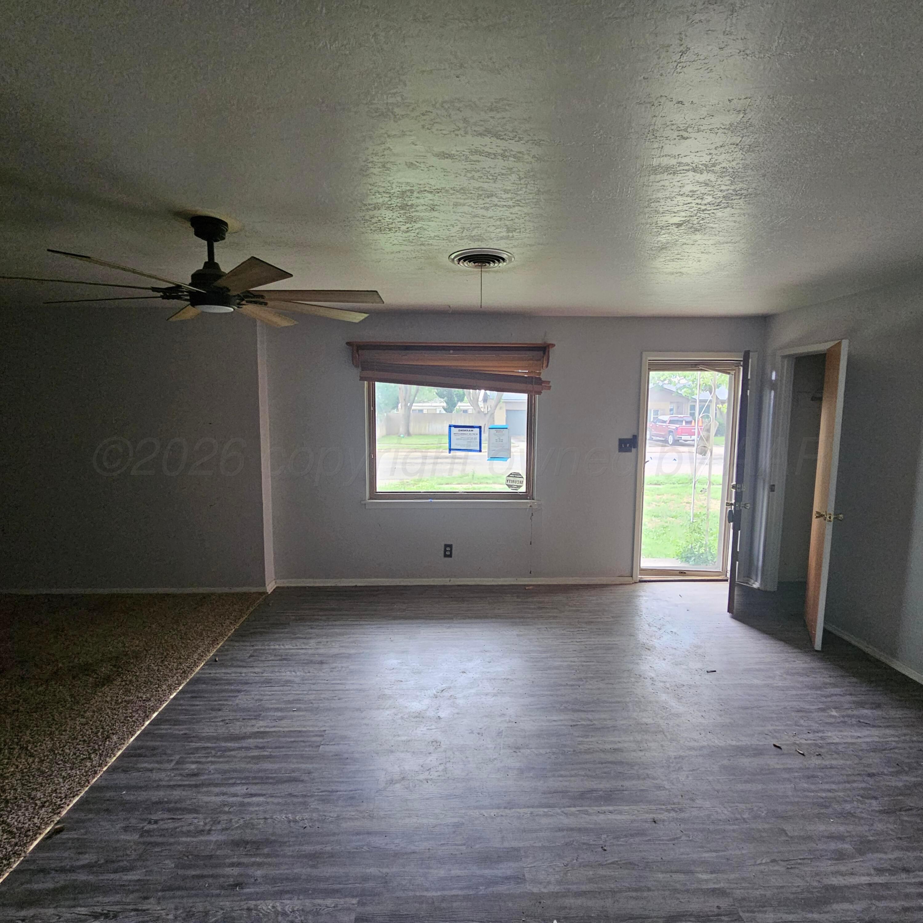 712 Cotter Drive Property Photo 3