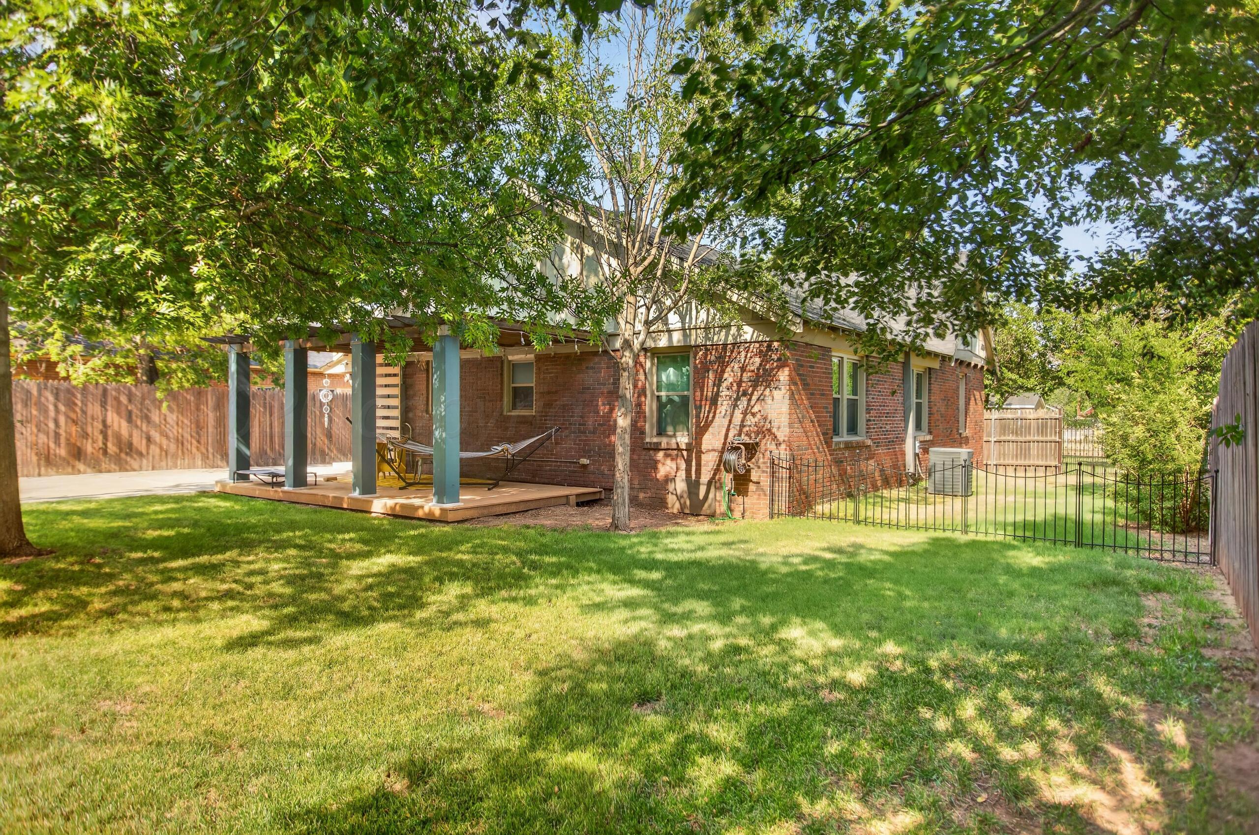 2404 S Harrison Street Property Photo 41