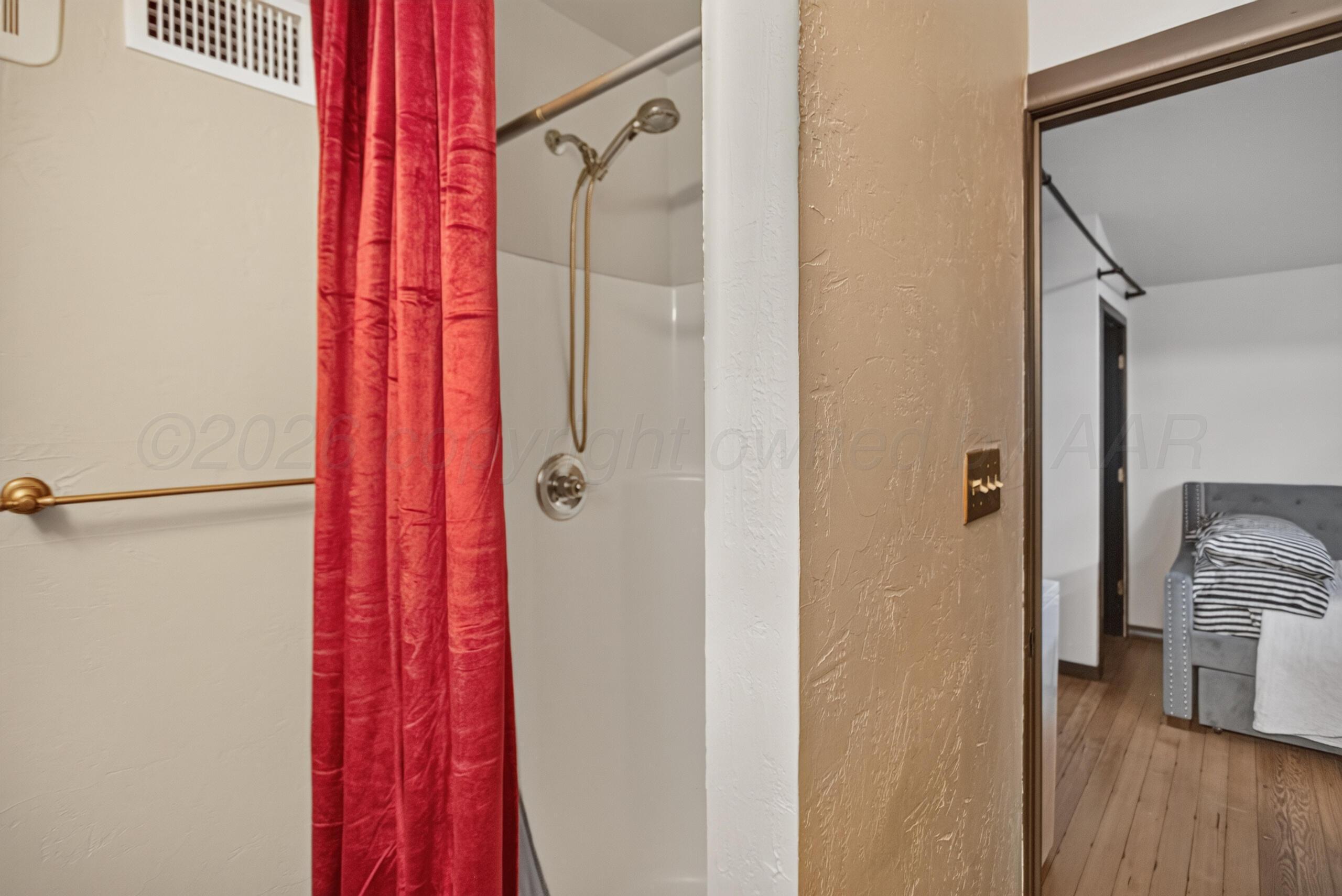 2404 S Harrison Street Property Photo 59