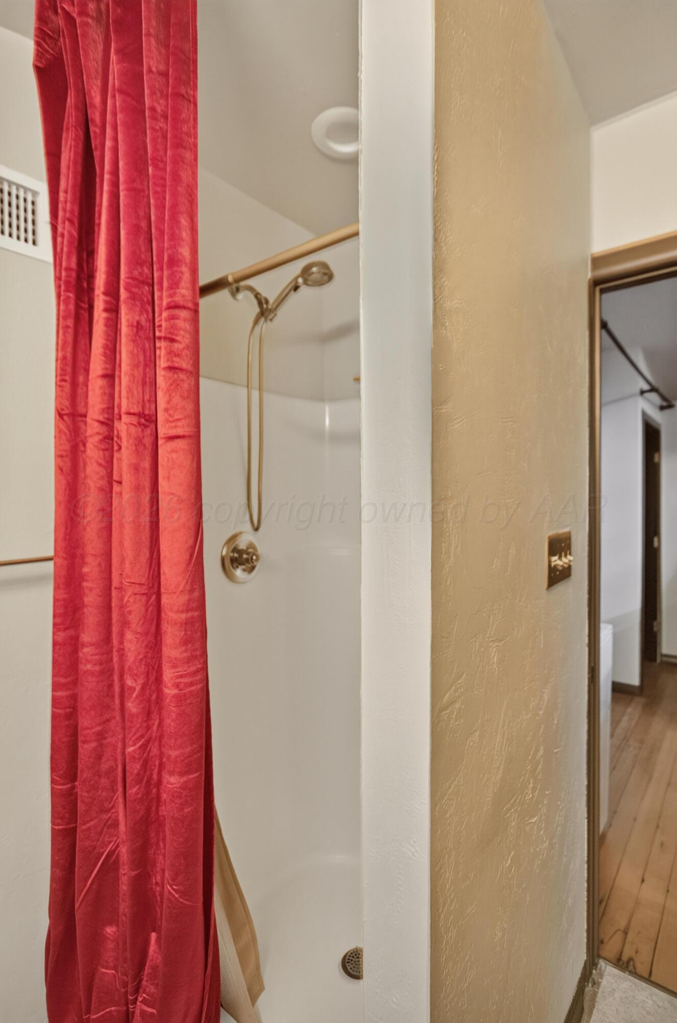 2404 S Harrison Street Property Photo 60