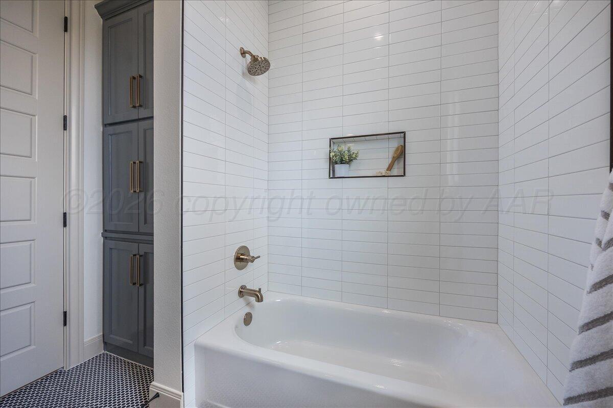 9505 Lilly Street Property Photo 38