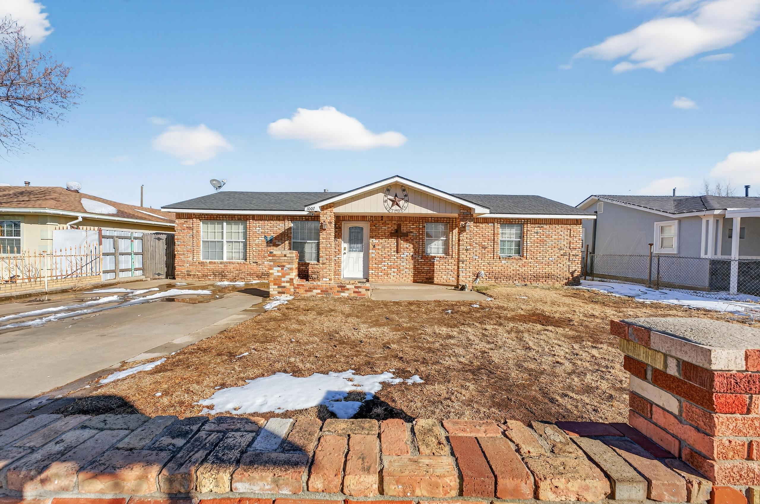 1007 TUDOR Drive Property Photo 1