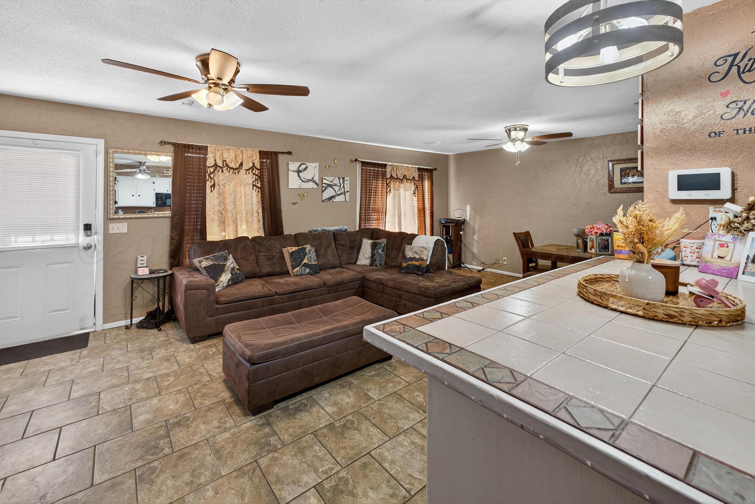 1007 Tudor Drive Property Photo 6
