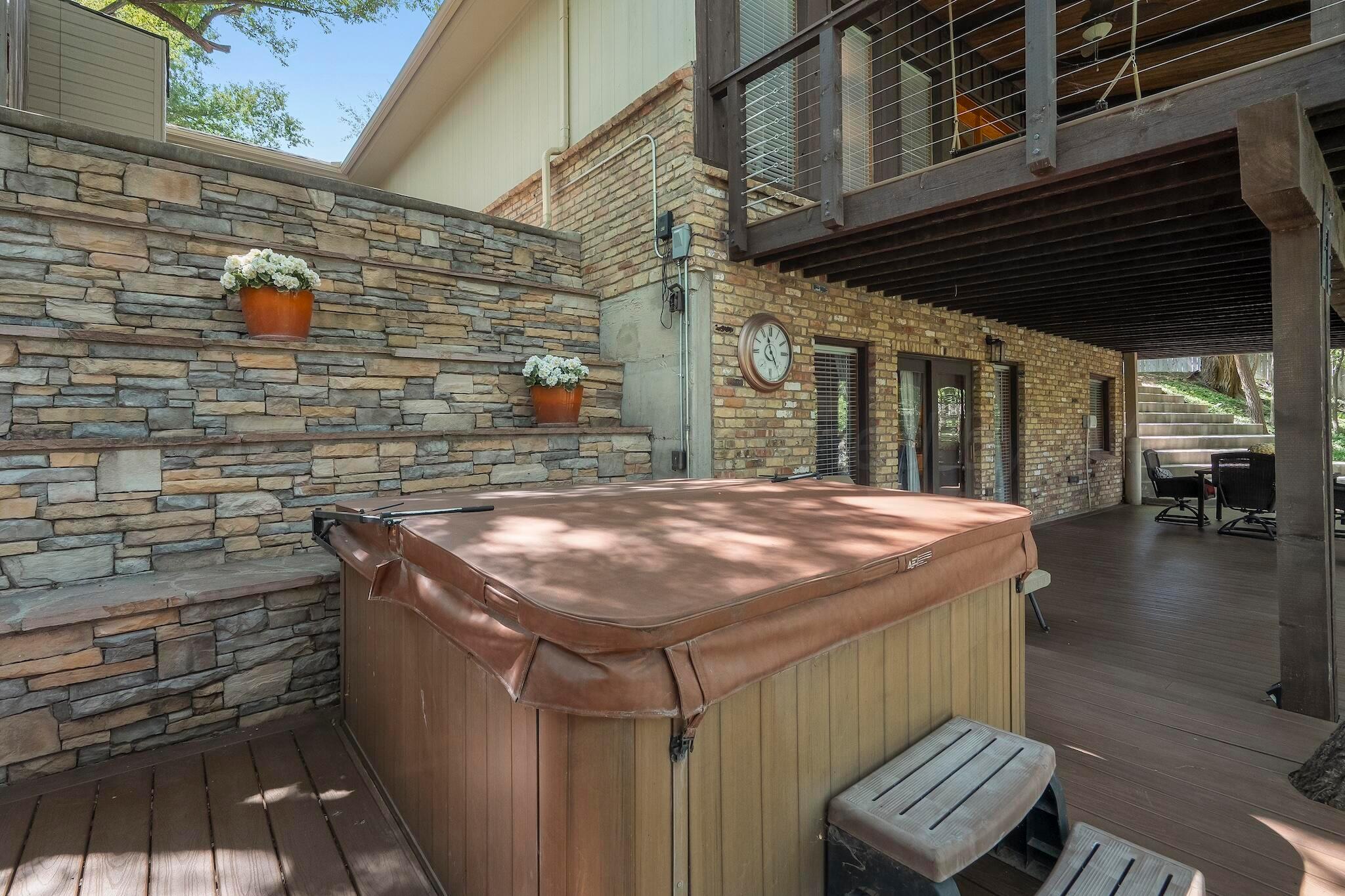 164 Dolphin Terrace Property Photo 40