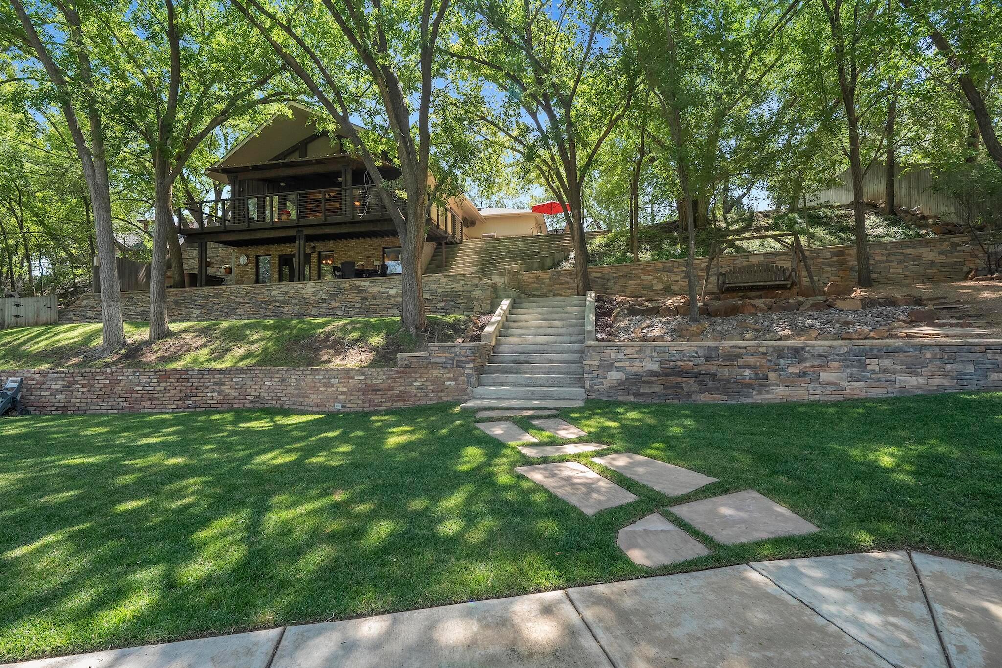 164 Dolphin Terrace Property Photo 42