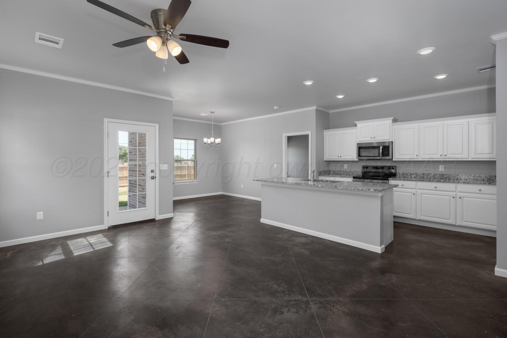 4206 Sunset Street Property Photo 3