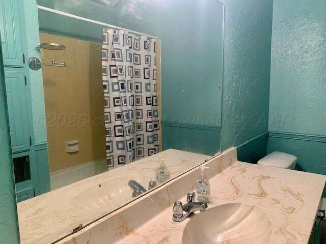 105 Avalon Street Property Photo 37