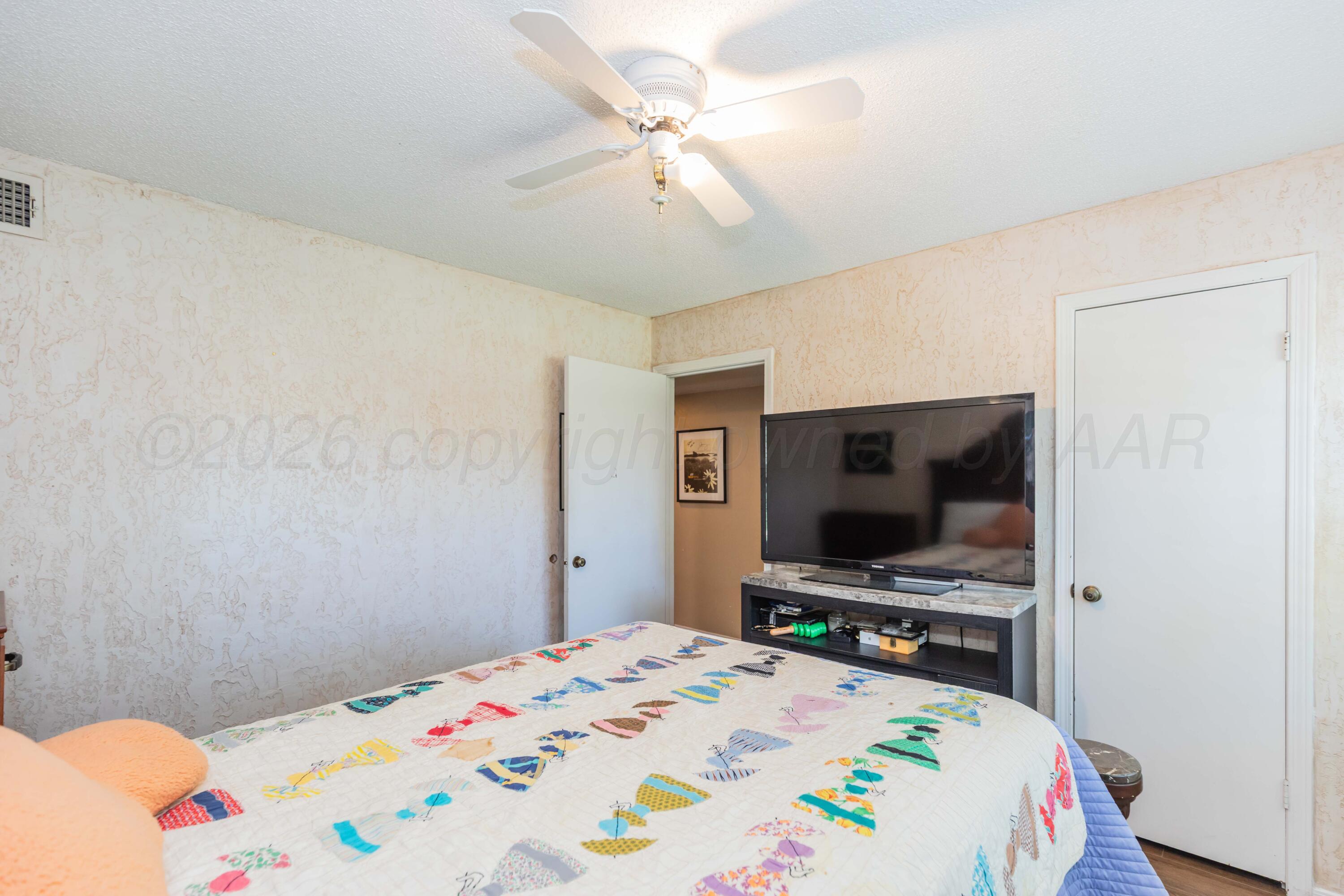 3200 Fleetwood A-5 Drive Property Photo 45