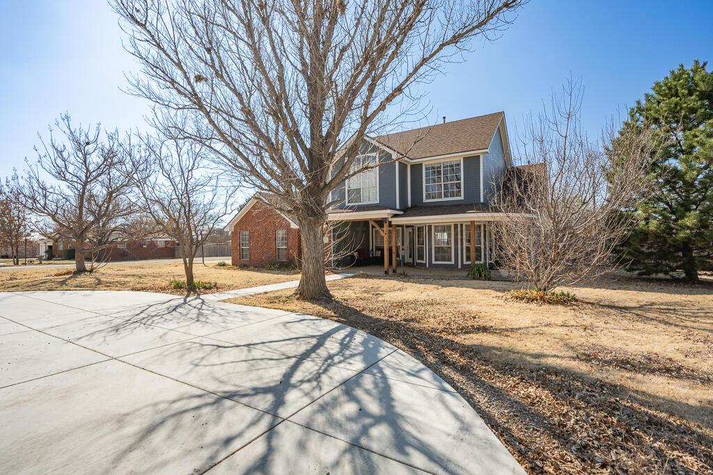 601 Martin Avenue Property Photo 3