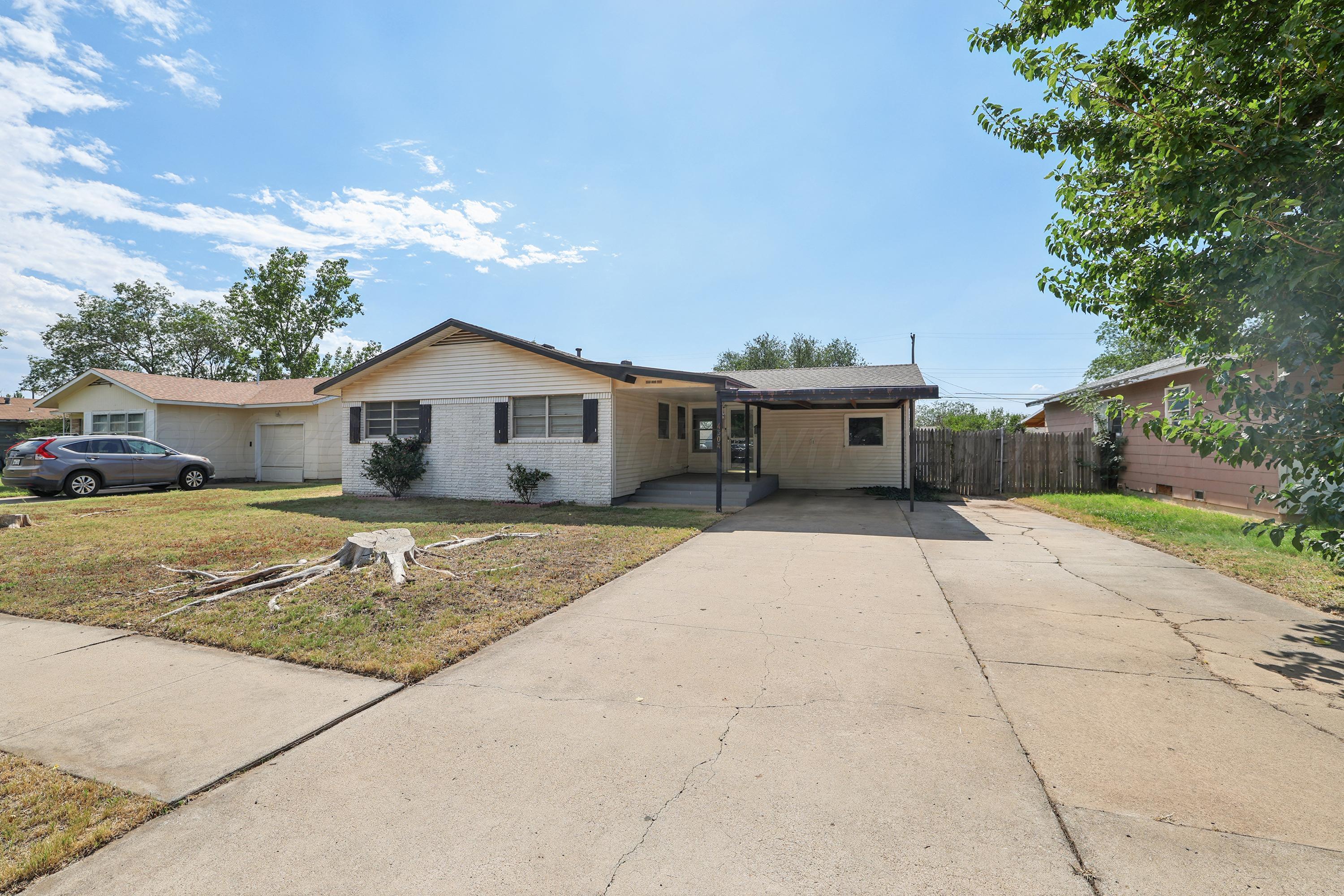 4304 S BONHAM Street Property Photo 1