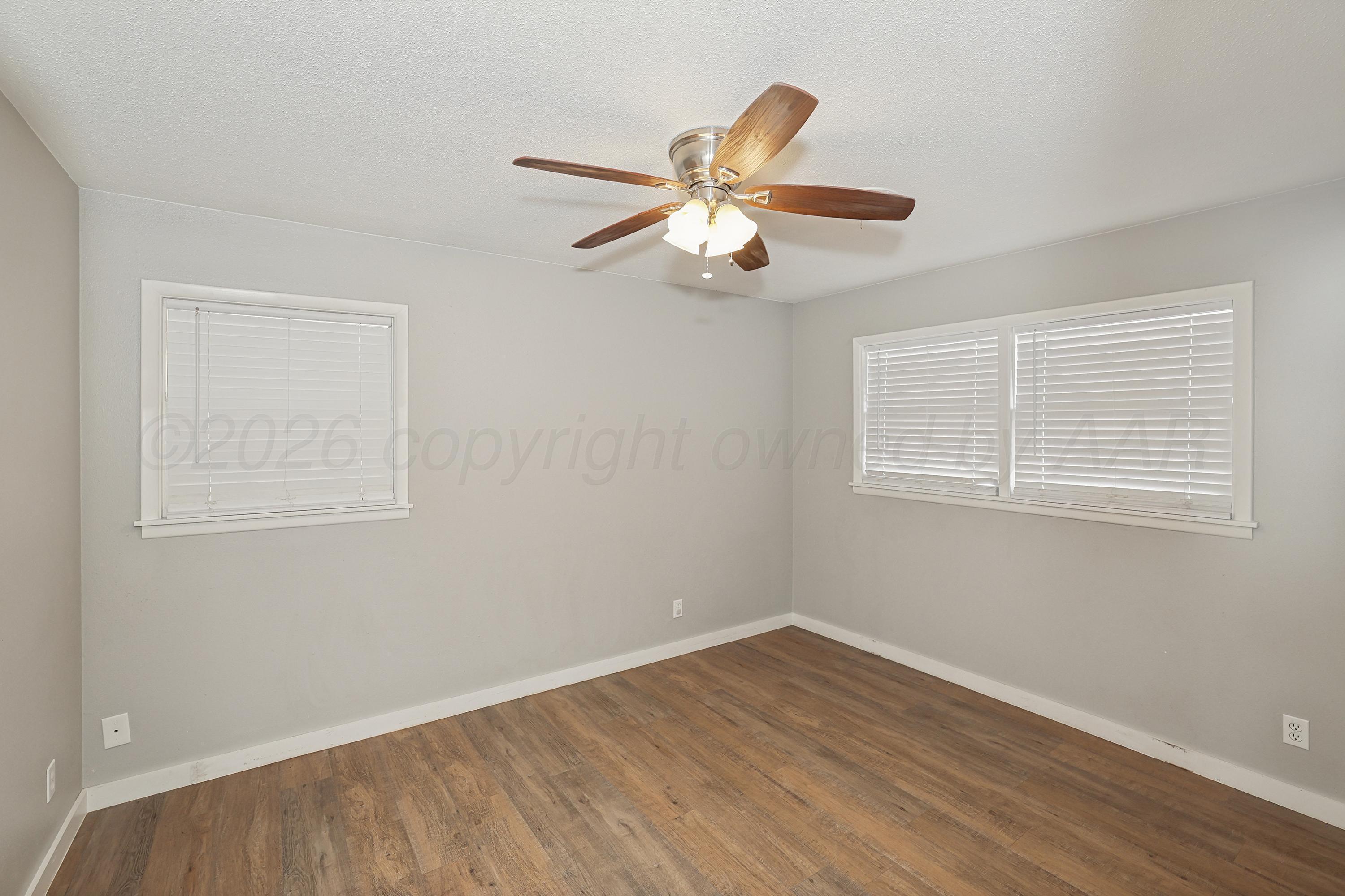 4304 S Bonham Street Property Photo 13
