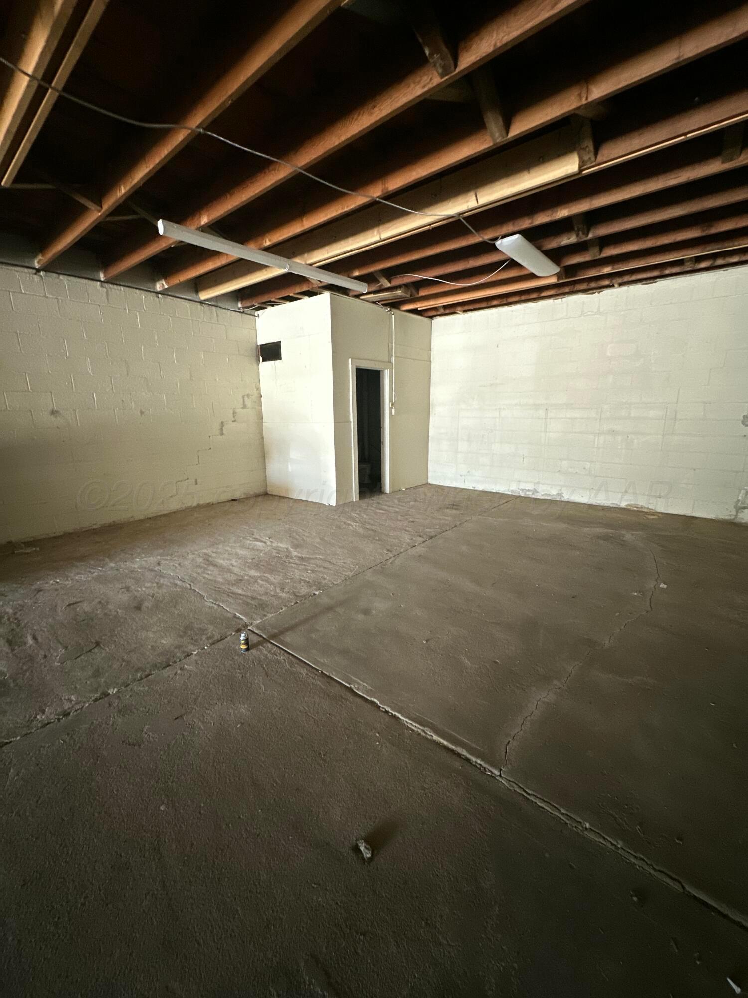 415 Ne 3rd Avenue Property Photo 7