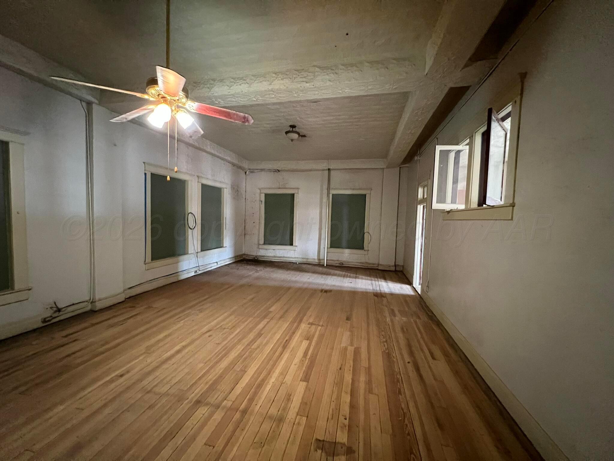 141 N Main Street Property Photo 29