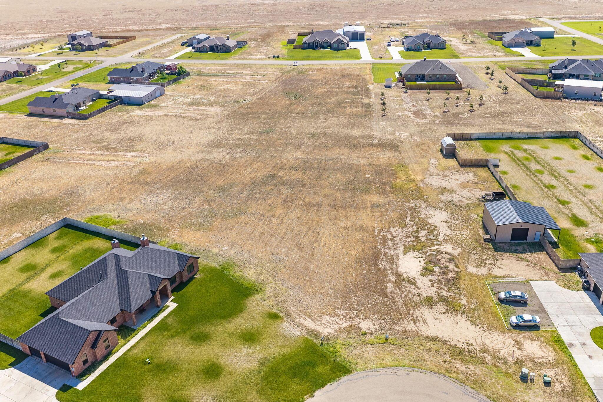 1701 Beckham Court Property Photo 3