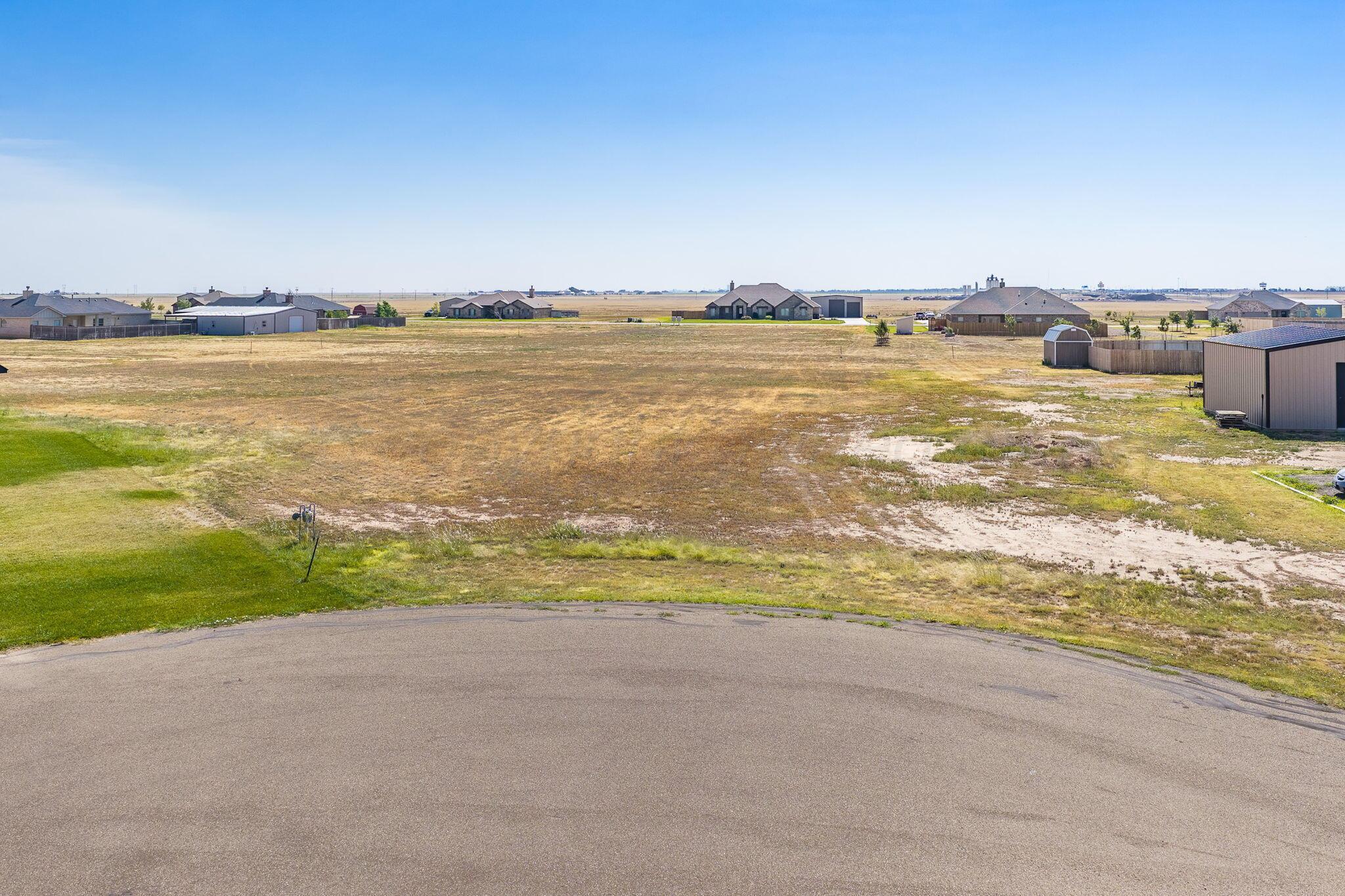 1701 Beckham Court Property Photo 8