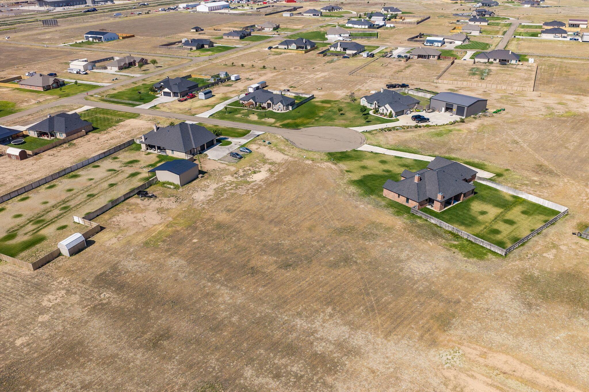 1701 Beckham Court Property Photo 12