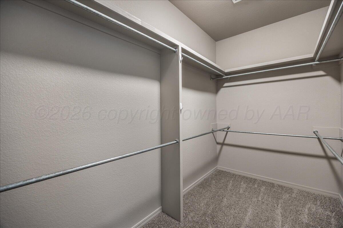 9504 Sydney Drive Property Photo 12